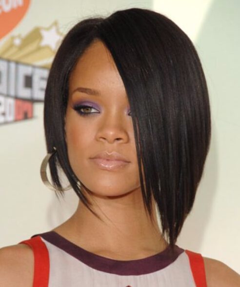rihanna bob asimétrico