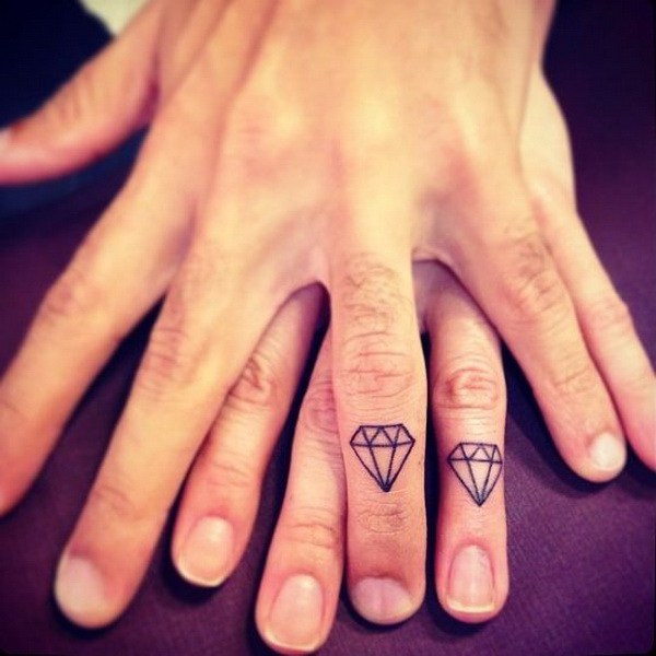 Diamond Finger Tattoo Design. 