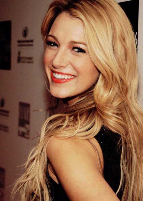 Blake Lively Blonde Hairstyle 