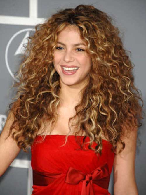 Shakira Good Curly Hair 