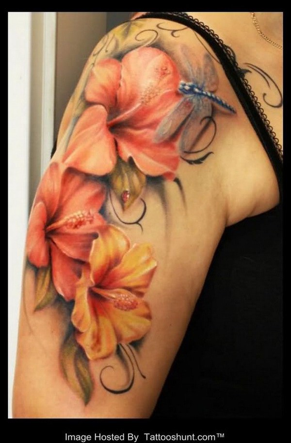 35 diseños bonitos del tatuaje de la flor del lirio » Largo Peinados