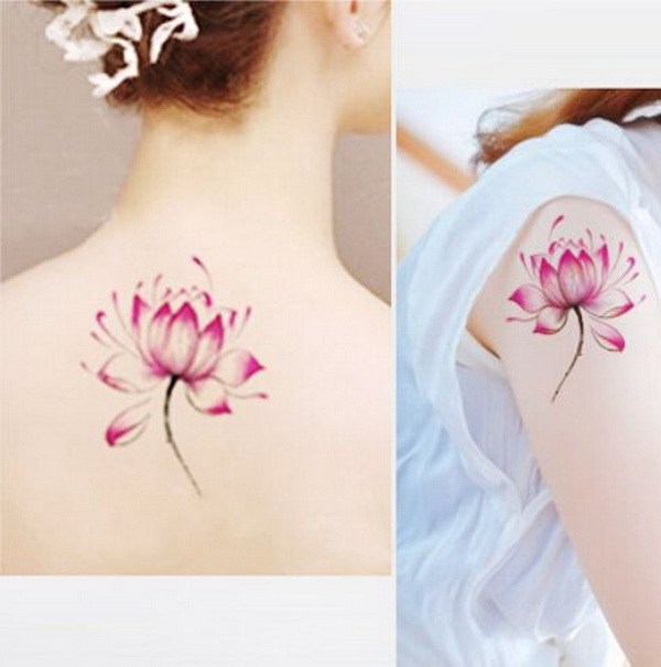 Hermosos tatuajes de loto en la manga o espalda para niñas. 