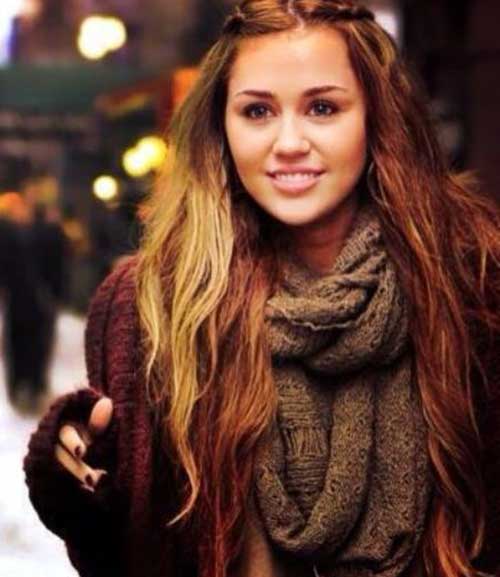 Miley Cyrus largo cabello rubio oscuro 