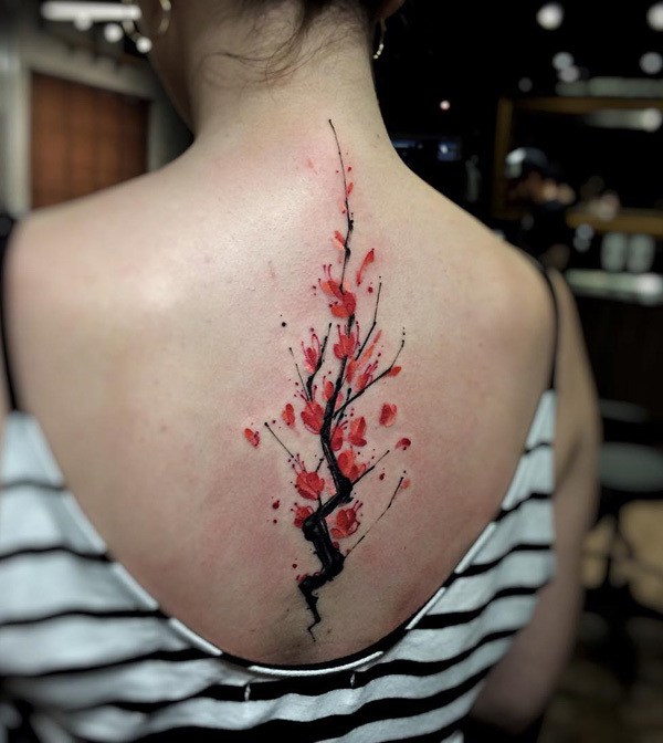 Cherry Blossom Tattoo en la parte posterior. 