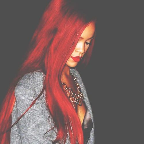 Rihanna peinados rojos para el pelo lacio 