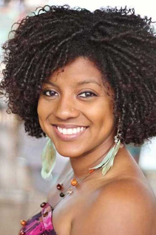 Curlyhairstyles naturales para mujeres negras 
