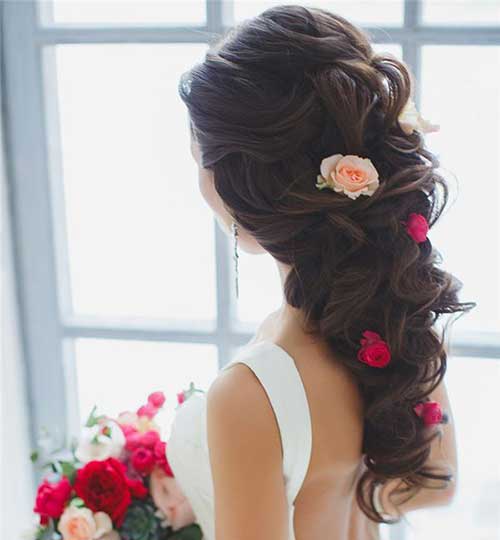 Estilos de cabello de la boda para el cabello largo 
