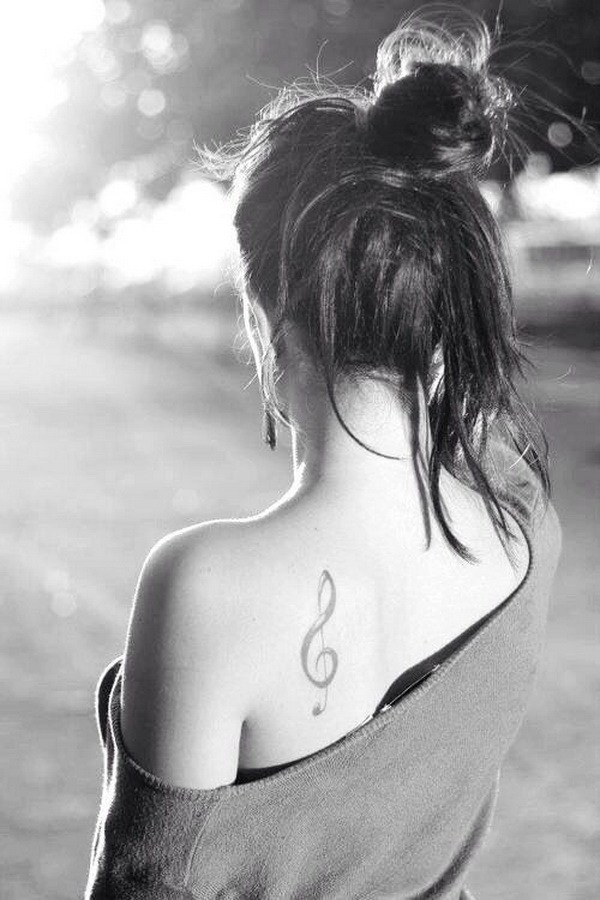 Cool Music Note Tattoo para niñas. 