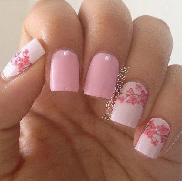 Pastel Pink Flower Nail Design. 