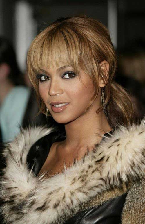 Beyonce Ponytail con flequillo 