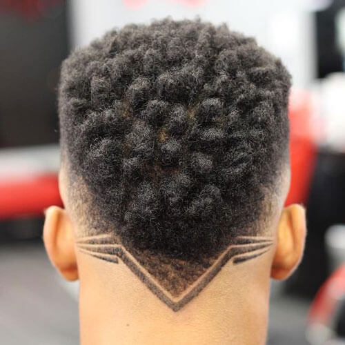 Peinados afro para hombres con diseños Nape 