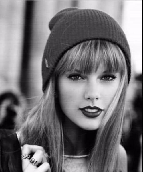 taylor swift long hairstyles 