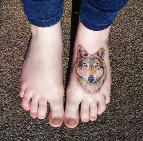 50+ diseños elegantes del tatuaje del pie para las mujeres
