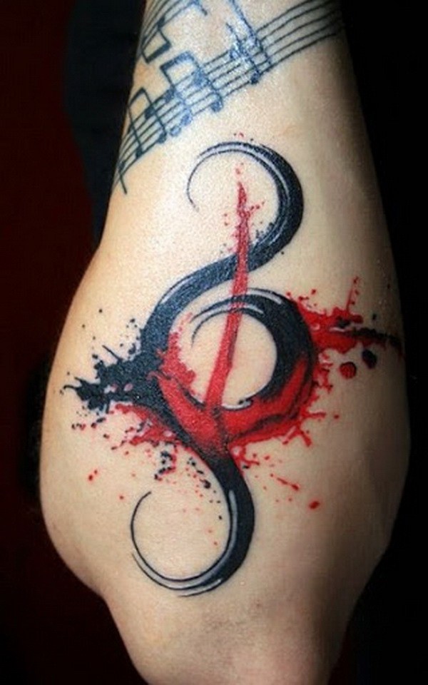 Música Tattoo Design on Elbow para chicos. 
