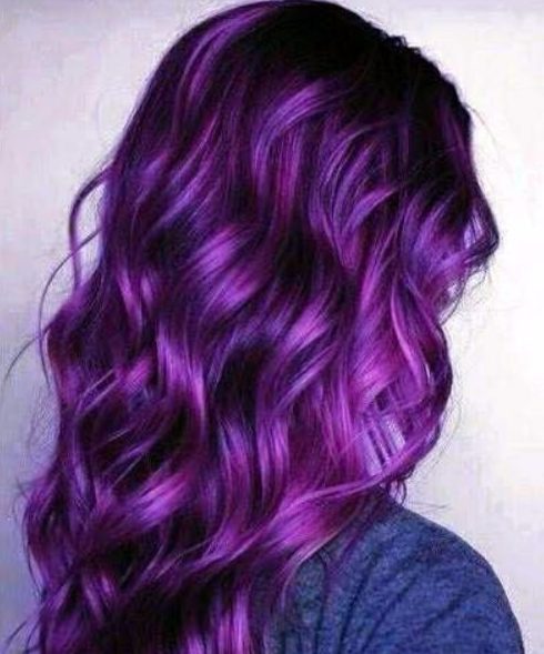 color de pelo ciruela violeta 
