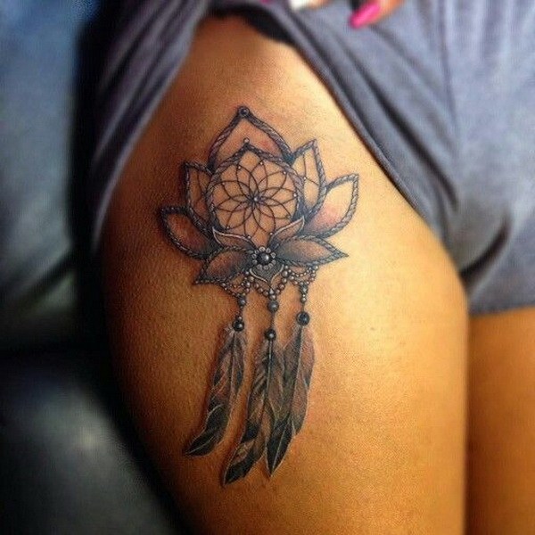 Lotus Flower y Dream Catcher Tattoo. 