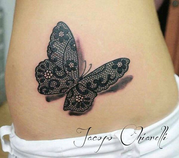 Diseño de tatuaje de mariposa y encaje. 