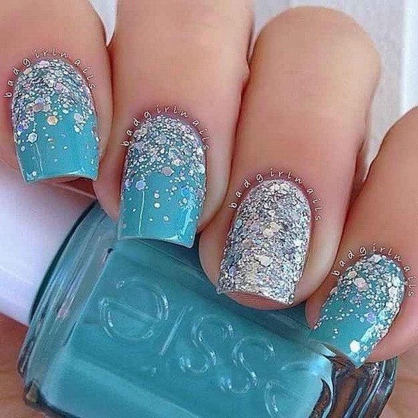 Icy Blue and Silver Nail Art. 