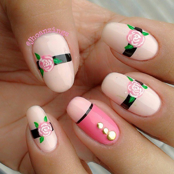 Pink Rose Nail Design. 