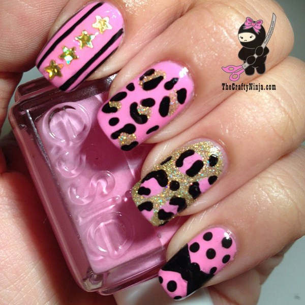 Pink Leopard Print Nails. 