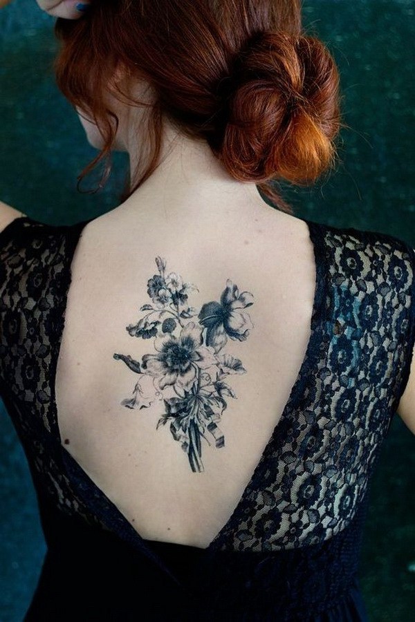 Bouquet espalda tatuaje para niñas. 