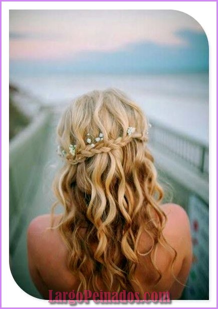 peinados de novia con flores naturales cabello suelto 26