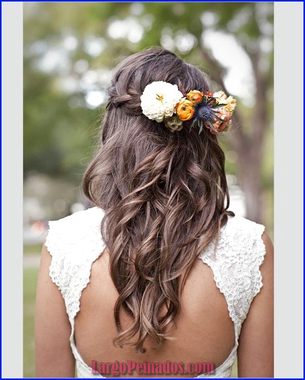 peinados de novia con flores naturales cabello suelto 27