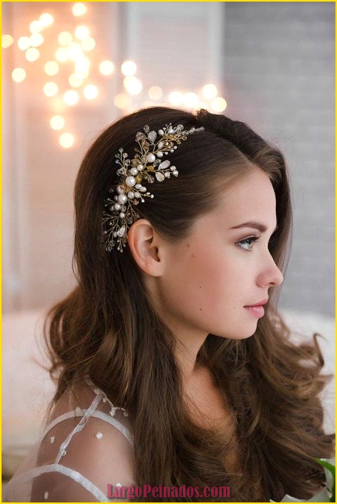 peinados de novia pelo suelto con tiara 5