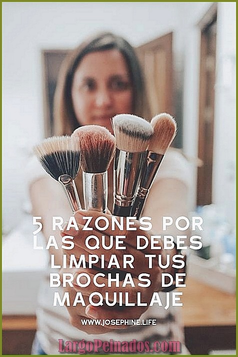 Cómo limpiar y cuidar tus brochas de maquillaje