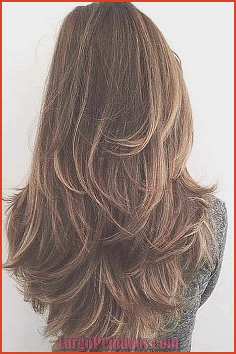 Consejos para peinar el cabello fino y darle más volumen