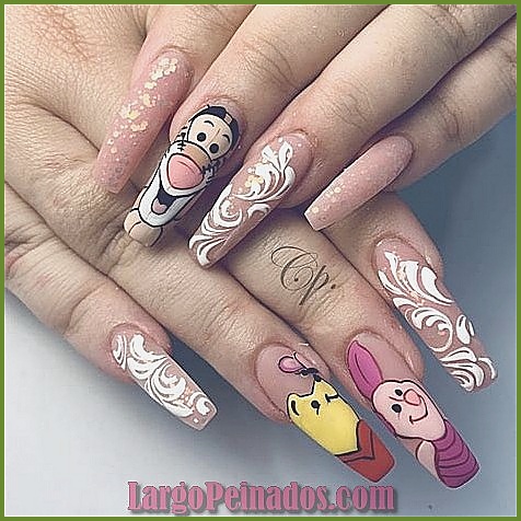 Diseños de uñas con temática de animales: adorables y divertidos