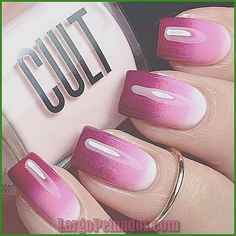 Inspírate con diseños de uñas de celebridades: elegantes y llamativos