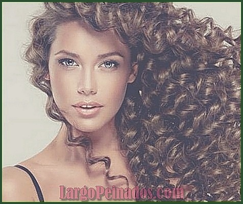 Los mejores accesorios para cabello rizado