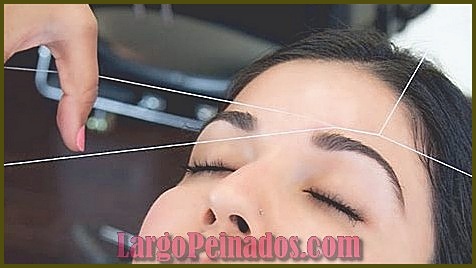 Maquillaje de cejas perfecto: técnicas y productos recomendados