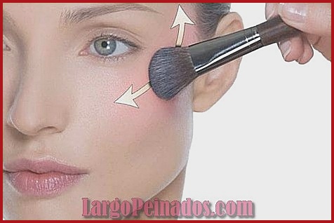 Maquillaje para pieles maduras: consejos y recomendaciones