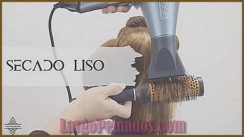 Peinados para cabello rizado: consejos para definir y controlar los rizos