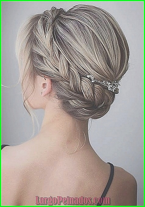 Recogidos elegantes con el cabello Pixie